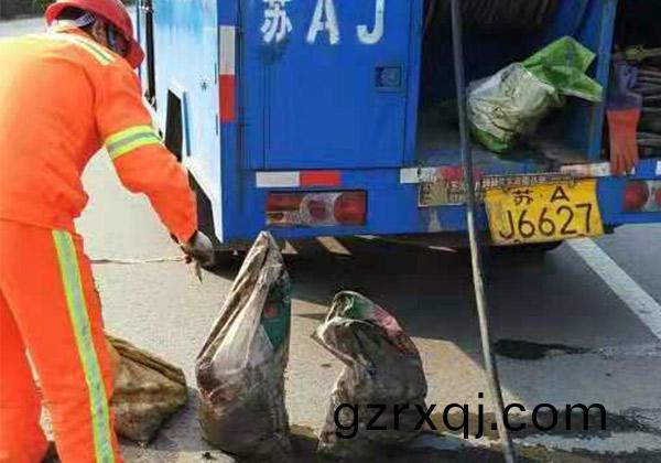 南京(jing)地下(xia)室(shi)筦道(dao)清洗